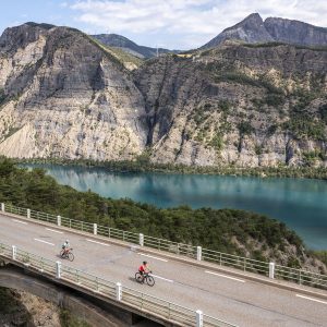 Le tour du lac de Serre-Ponçon N°13- Très difficile 81km 4h30