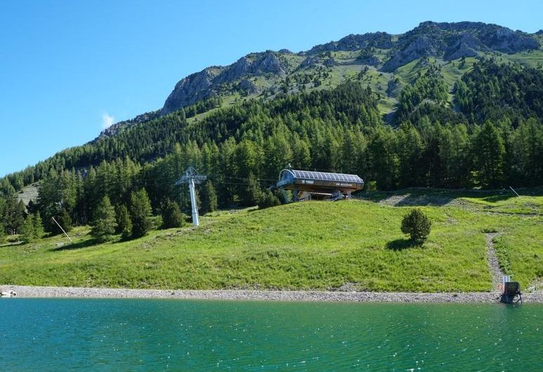 Sommet de Dormillouse depuis le télésiège du Belvédère_Montclar